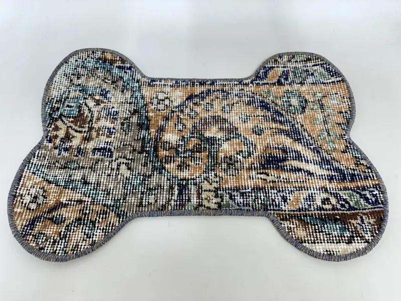Large Bone-Shaped Pet Mat, Handmade from Vintage Kilim for Stylish Pet Bedding, Soft and Durable for Happy Pets - 1