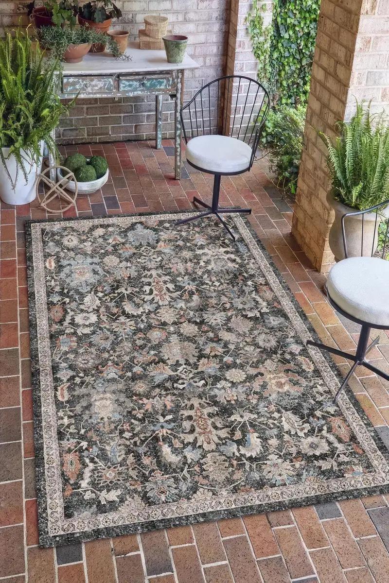 Vintage Floral Printed Rug: Timeless Elegance for Modern Spaces - 1